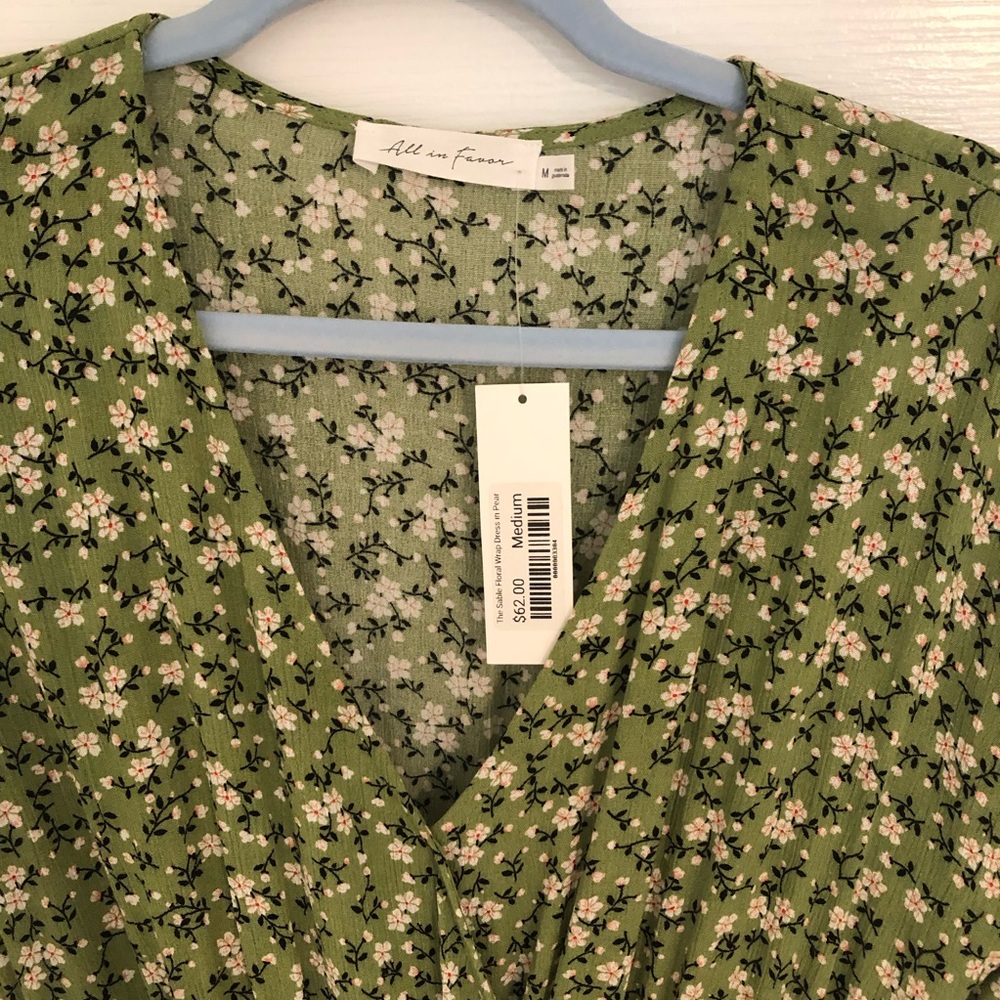 NWT Piper & Scoot Green Floral Flutter Sleeve Midi Dress